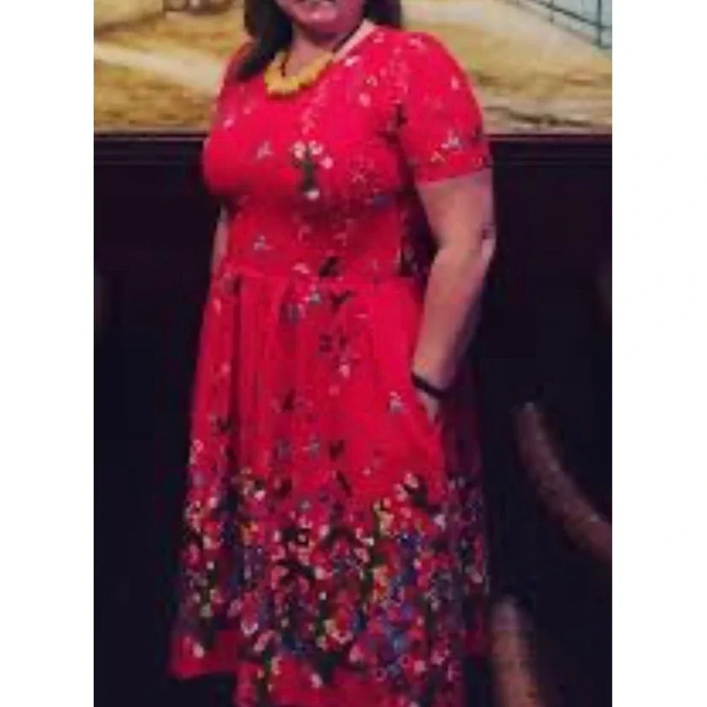LuLaRoe Red Floral Fit and Flare Short Sleeve Knee Length‎ Dress Size M